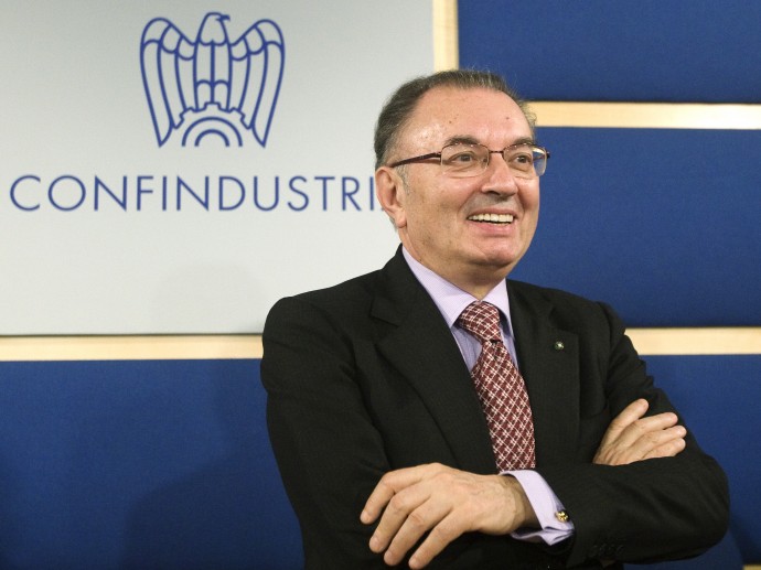 Squinzi: “Nuovo contratto a tempo indeterminato”