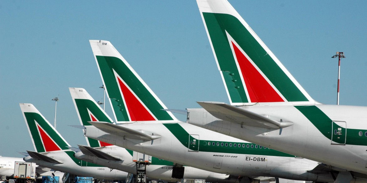 Alitalia, sessant’anni di guai