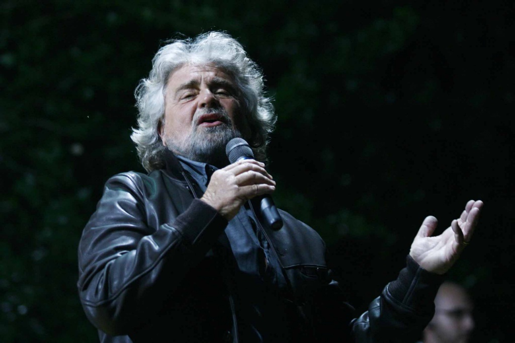 Grillo, strategia anti dissenso