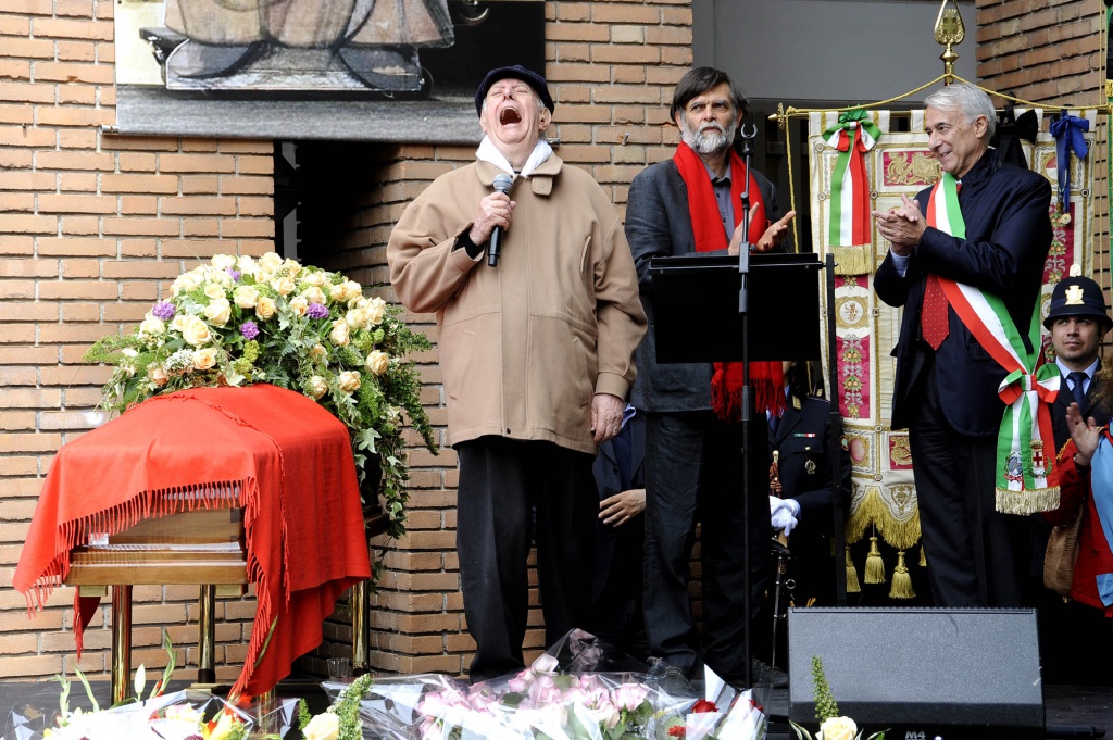 Franca Rame, l’ultimo debutto nella piazza rossa