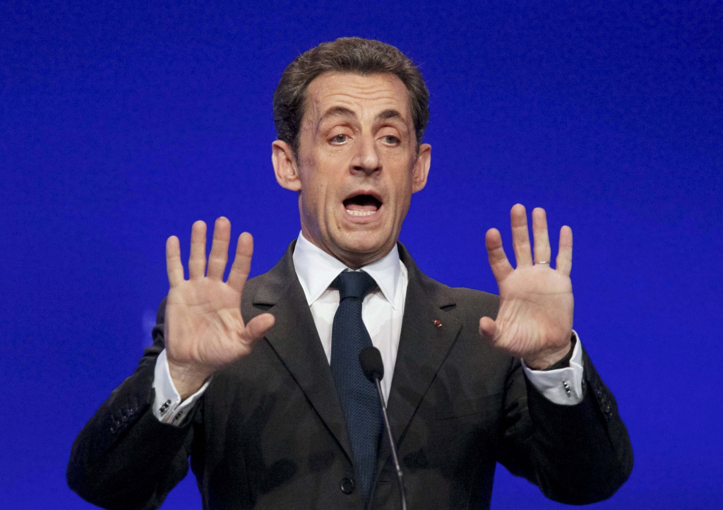 Sarkozy in stato di fermo