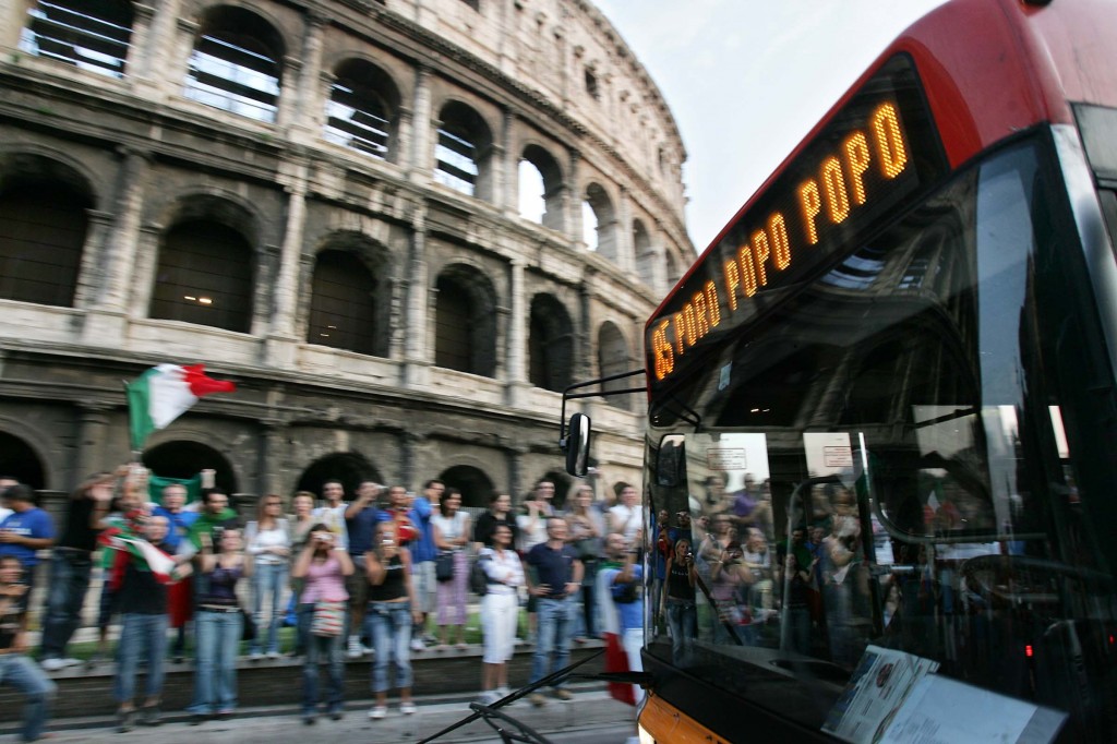 Pnrr, via al decreto: il governo mette  a gara anche i trasporti locali