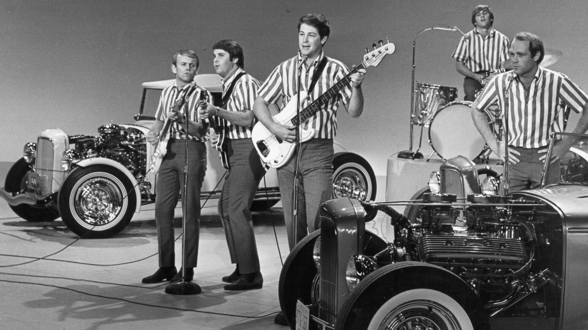 Beach Boys, le onde californiane in un box antologico