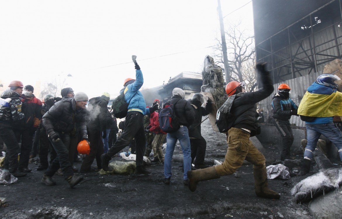 L’offertissima di Yanukovich in Ucraina, dallo scontro finale alle larghe intese?