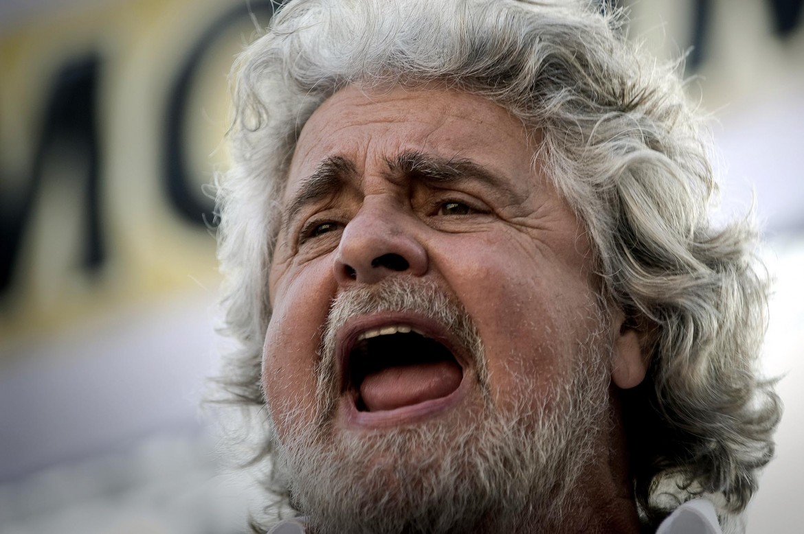 Grillo trasforma la Shoah in uno spot elettorale