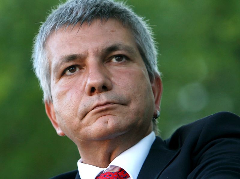 «Lascerò la Puglia». Vendola torna a Sel