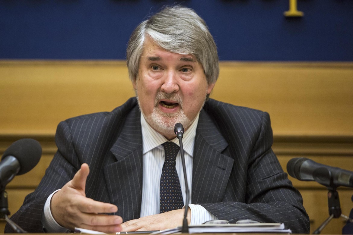 Il ministro Poletti convoca gli ispettori del lavoro