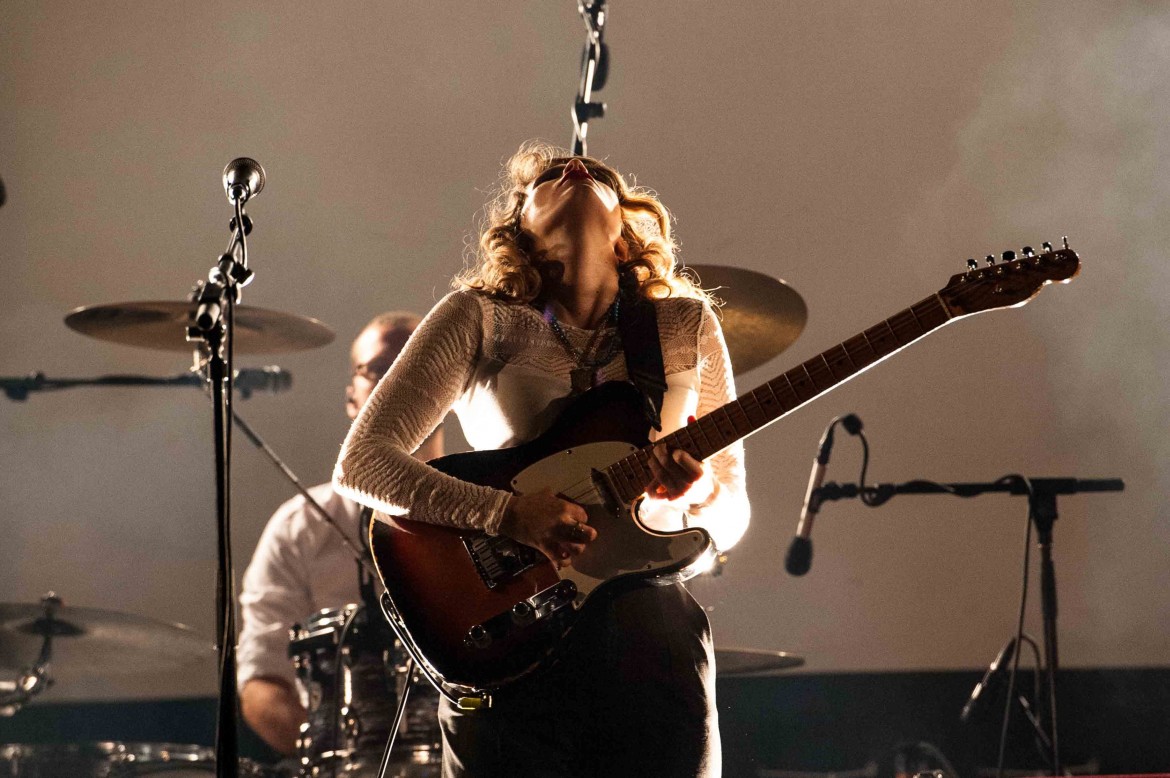 Anna Calvi, strega elettrica