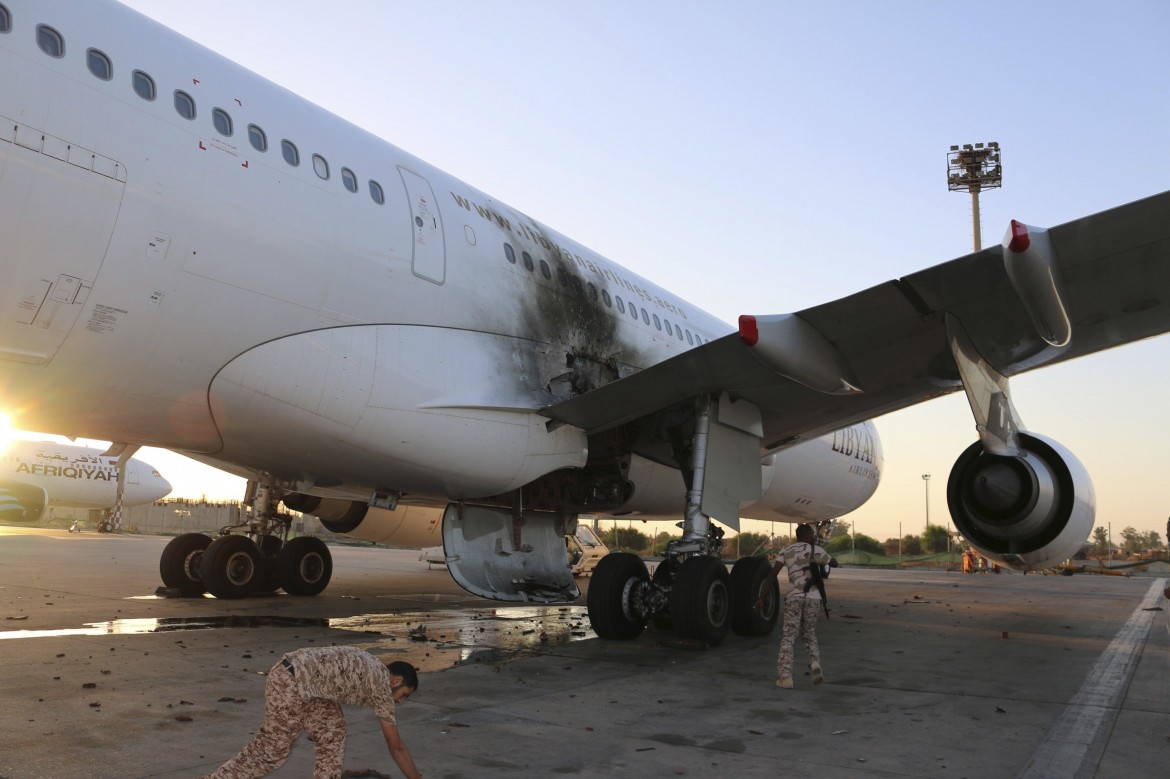 A Tripoli la tregua annunciata non regge, le milizie tornano a farsi la guerra