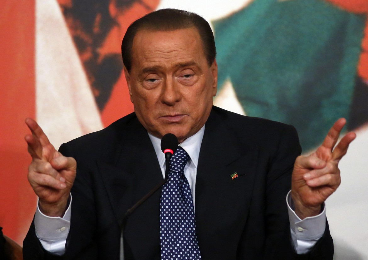 Il ritorno di Berlusconi, il recidivo, semina il panico nel centrodestra