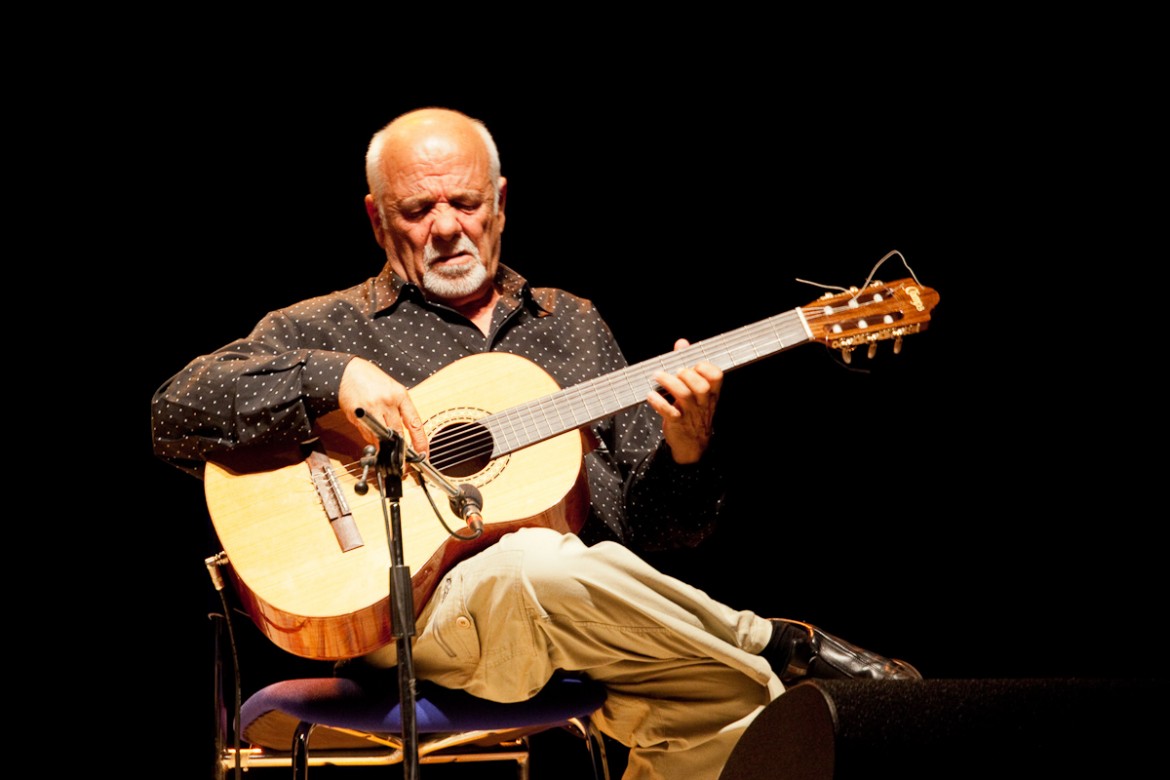 Armando Corsi, la  chitarra del fado ha un cuore popolare