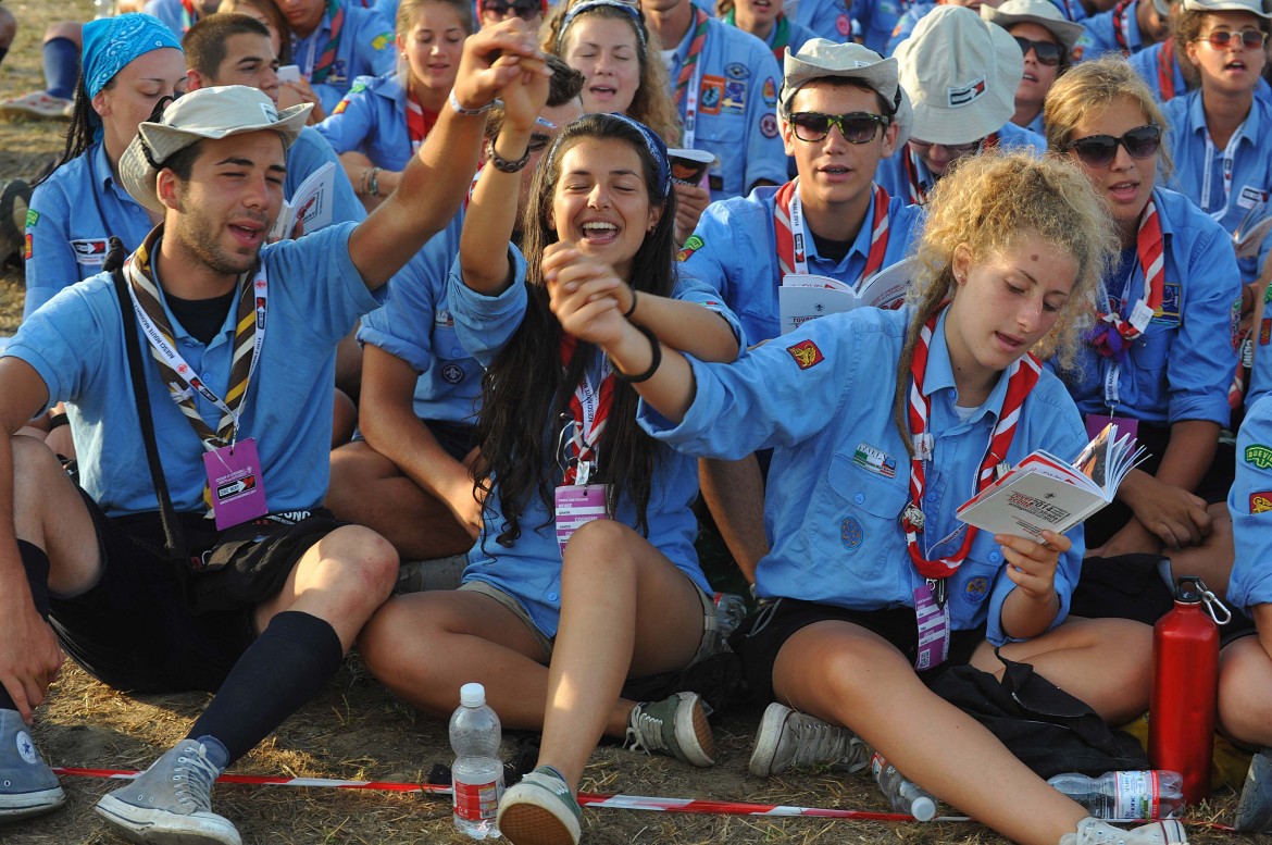 Scout, una scossa a Chiesa e politica