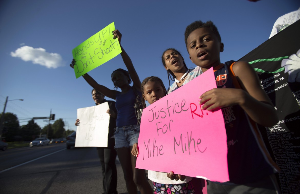 St. Louis, Obama contro la polizia