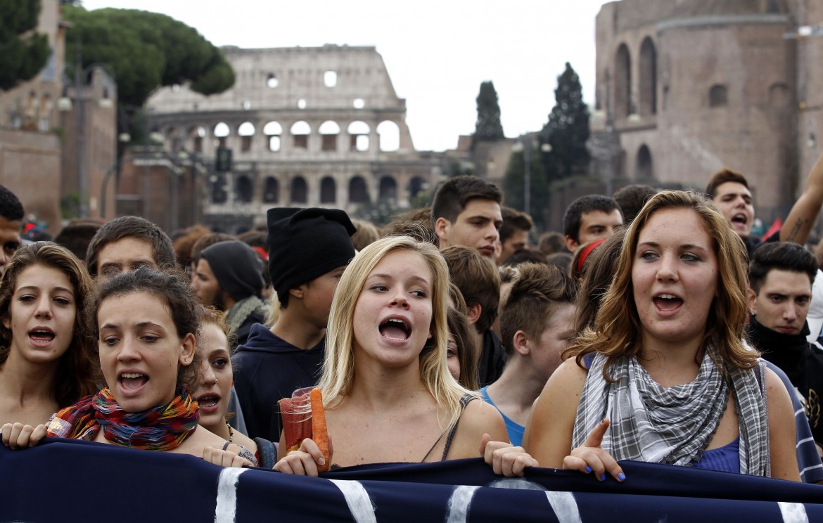 10 ottobre, studenti in piazza contro una riforma «gelminiana»