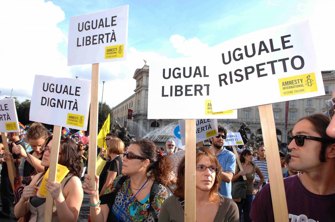 La Cassazione: subito una legge per le unioni omosessuali