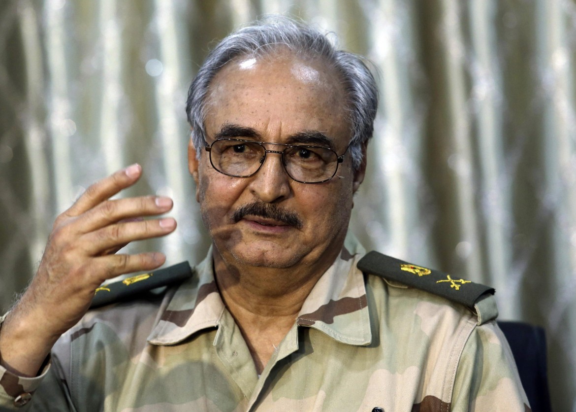 Haftar si avvicina a Tripoli