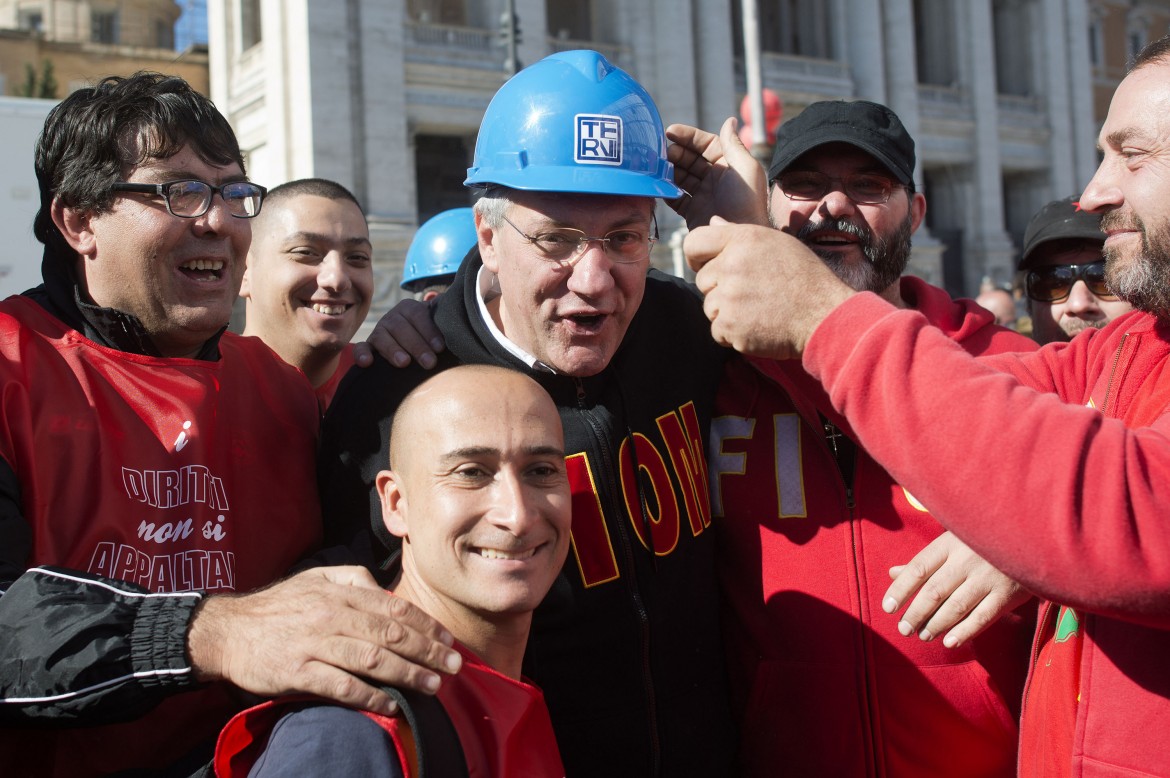 La Cgil in piazza con Landini, ma quanti dubbi