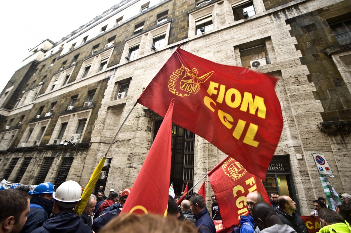 Ast si rimangia la parola, ancora tensione a Terni