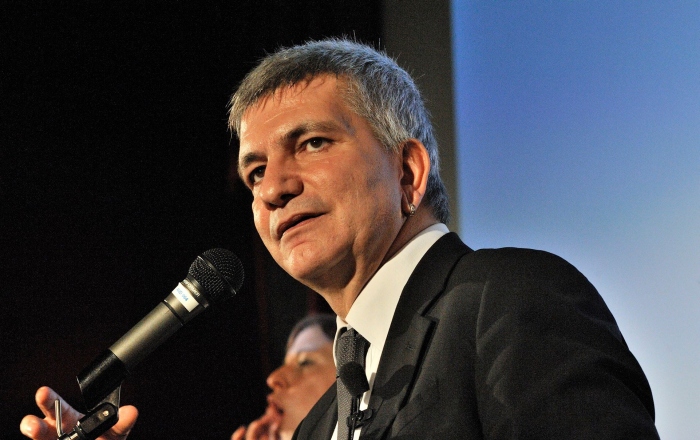 Vendola ricoverato, non è in pericolo di vita