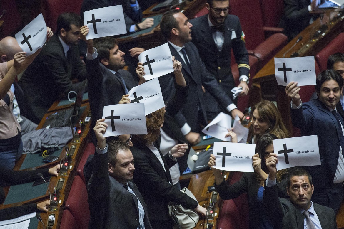 Fiumi e canguri, Renzi detta legge