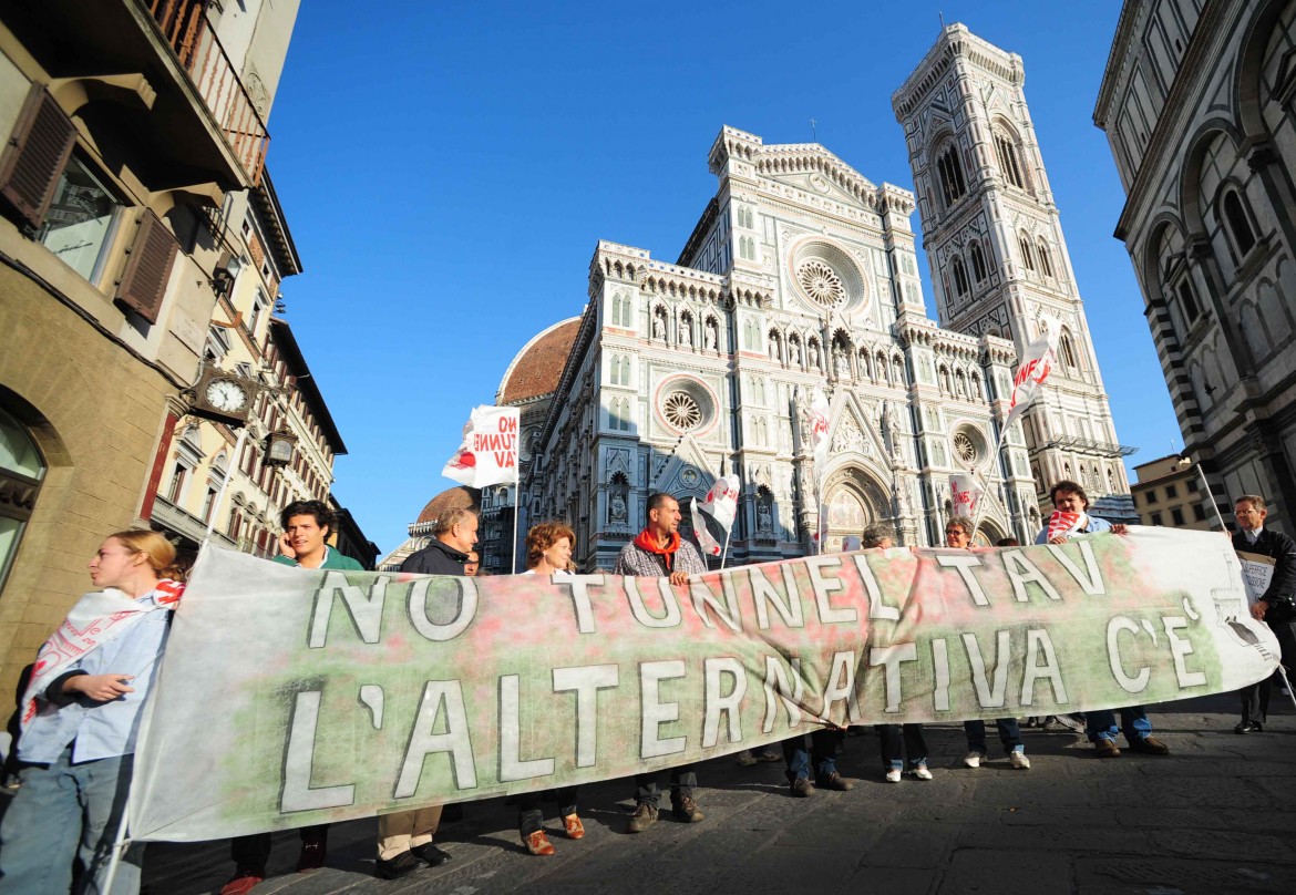 Grandi opere, due indizi aspettano una prova