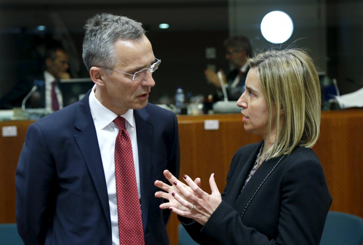 19europa1 spalla mogherini stoltenberg