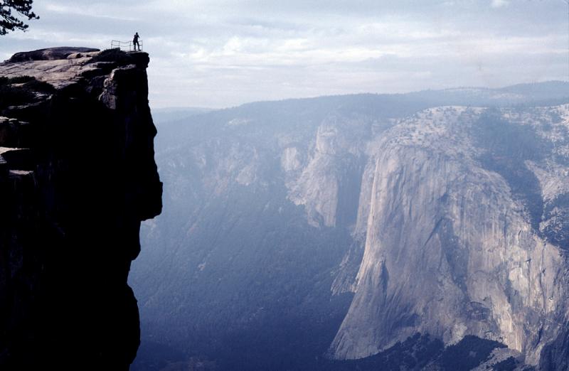 56988748.ElCapitanfromTaftPointYosemite