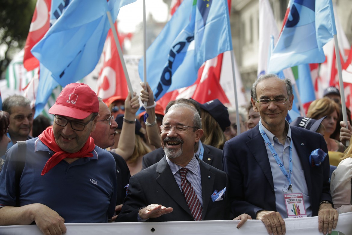 Barbagallo (Uil): «Per Renzi proteste e ricorsi»