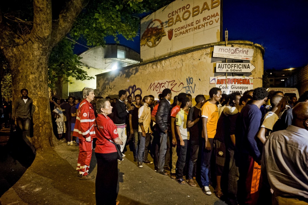 E a Roma gara di solidarietà per i profughi della Tiburtina