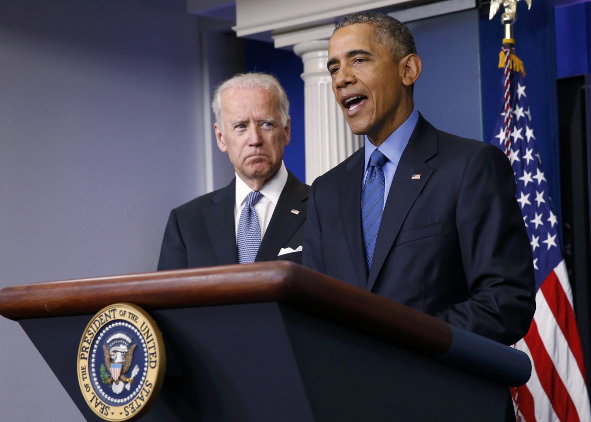 Il trio Biden-Sanders-Obama contro Trump