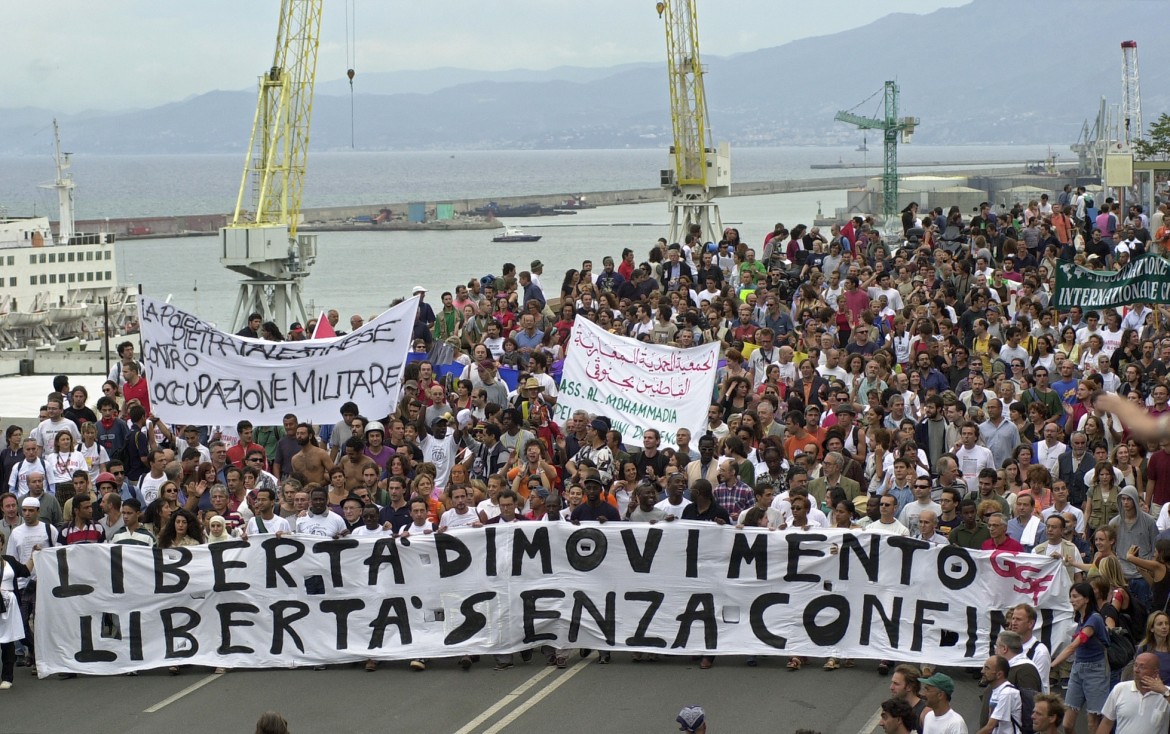 Genova, 19 luglio 2001 - Reuters