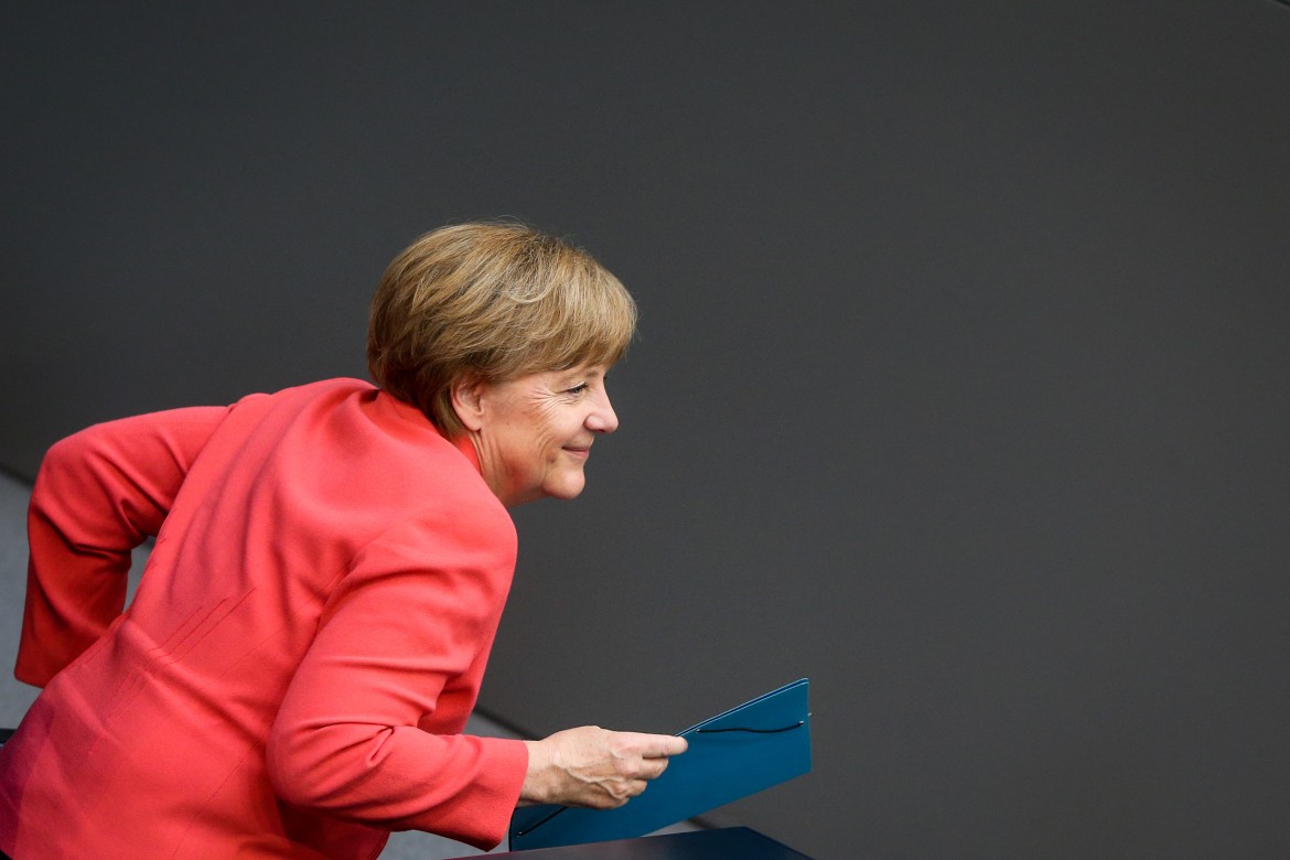 Merkel: «Niente tagli al debito, se Atene resta nell’Eurozona»