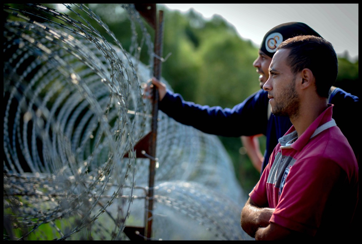 Il muro ungherese, viaggio  alla fine dell’Unione europea