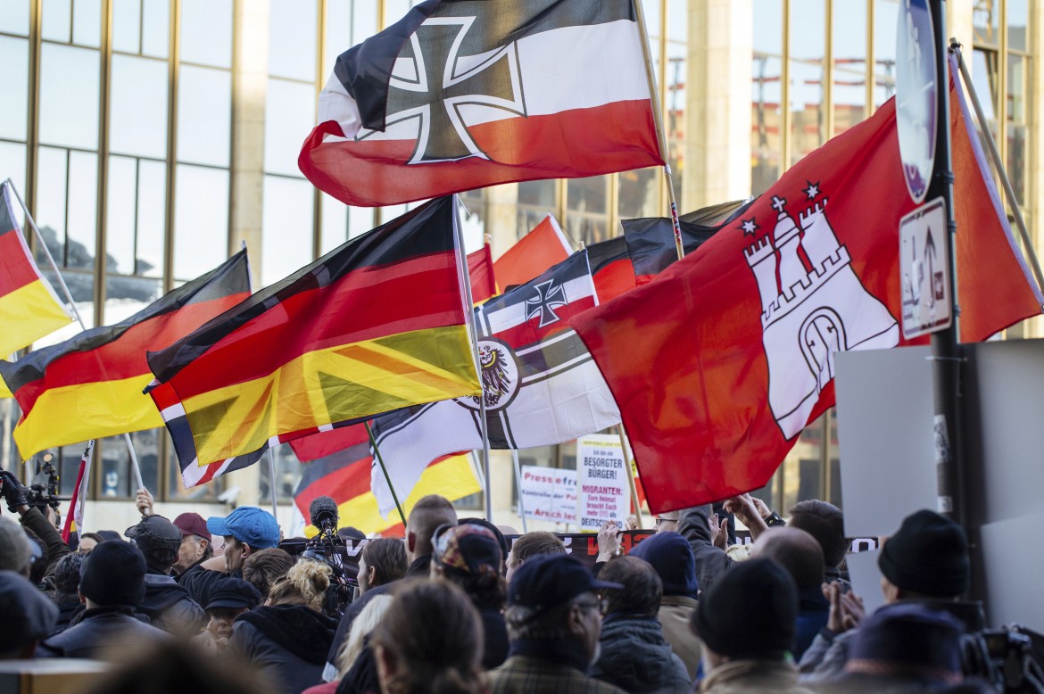 La tedesca Pegida raduna vicino Praga l’internazionale anti-islamica europea