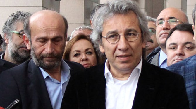 Ergastolo per Dündar e Gül per aver fatto il proprio mestiere