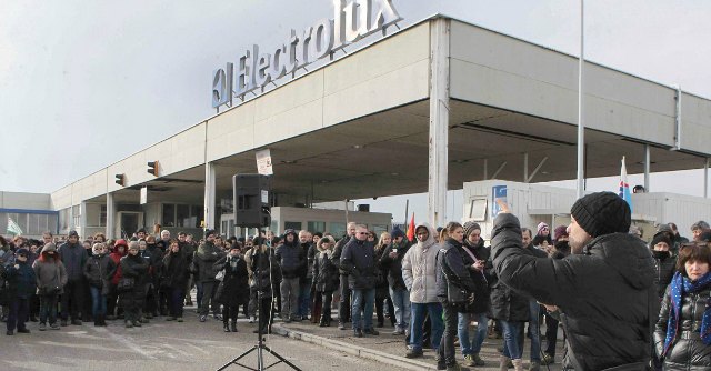 Electrolux, mobilitazione per l’operaio licenziato