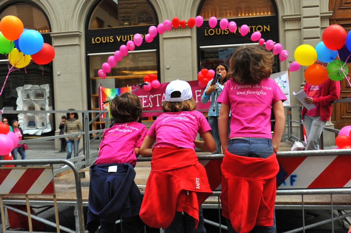 Associazioni lgbt: «Il Pd sta con chi ci insulta»