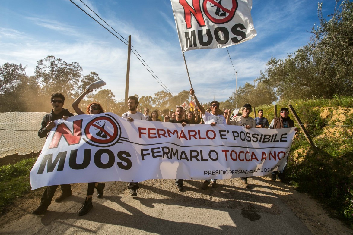 11soc1 manifestazione-no-muos-_4