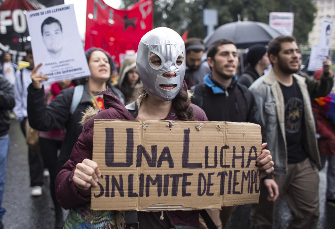 Argentina, la lunga notte dei Filini blu