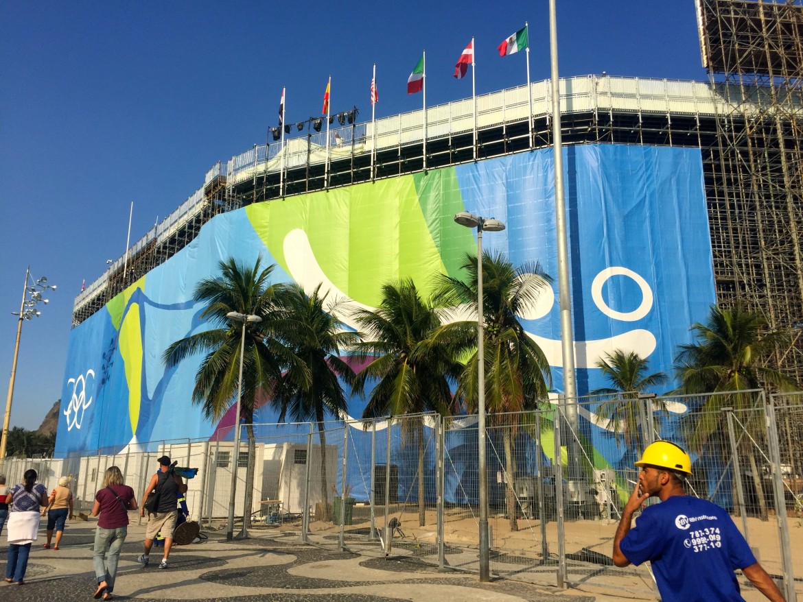 03est1f01 BRASILE l'arena del Beach Volley a Leme