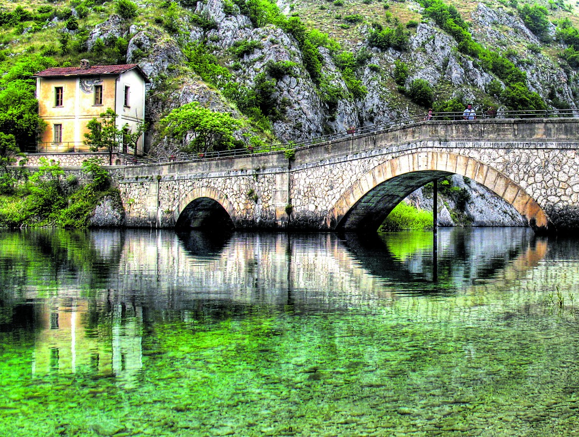 Il piano per sventrare l’Abruzzo