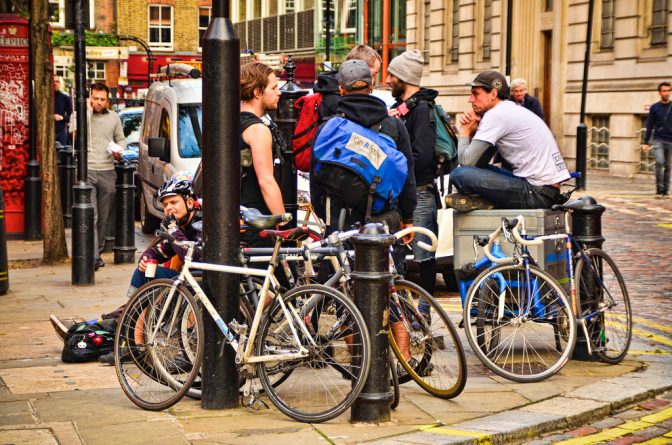 A Londra il ciclo-fattorino non è un imprenditore ma un lavoratore