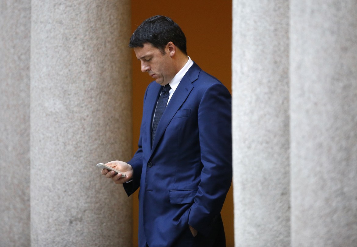 Renzi è accerchiato E Prodi si arrende: levo le tende dal Pd