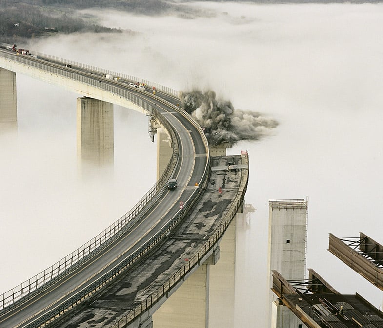 L’autostrada delle narrazioni incomplete