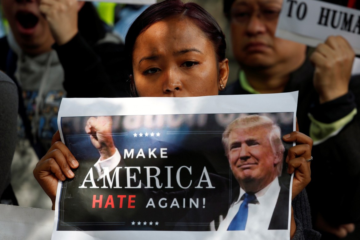 La piazza, gli avvocati, le aziende: la galassia degli anti Donald