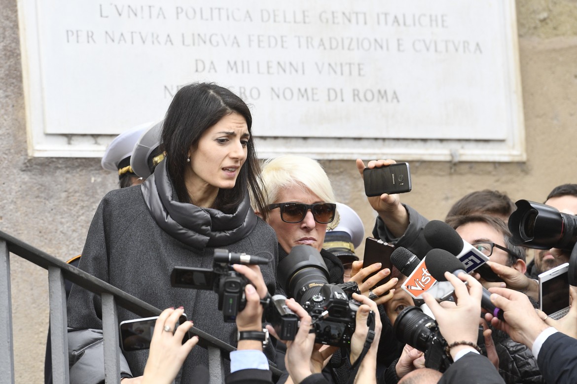 Raggi, inchiesta bis per Romeo