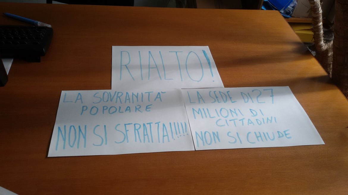 Roma. Cinque denunciati per l’occupazione del Rialto. Forenza: «Sugli spazi sotto sfratto decide la politica non la burocrazia»