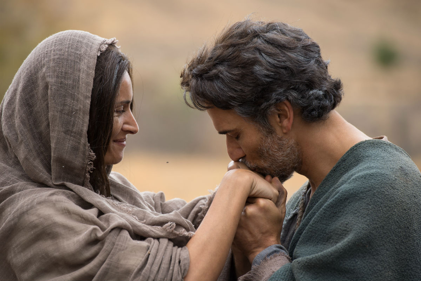 La strada di Pietro, il padre della chiesa al cospetto di Maria