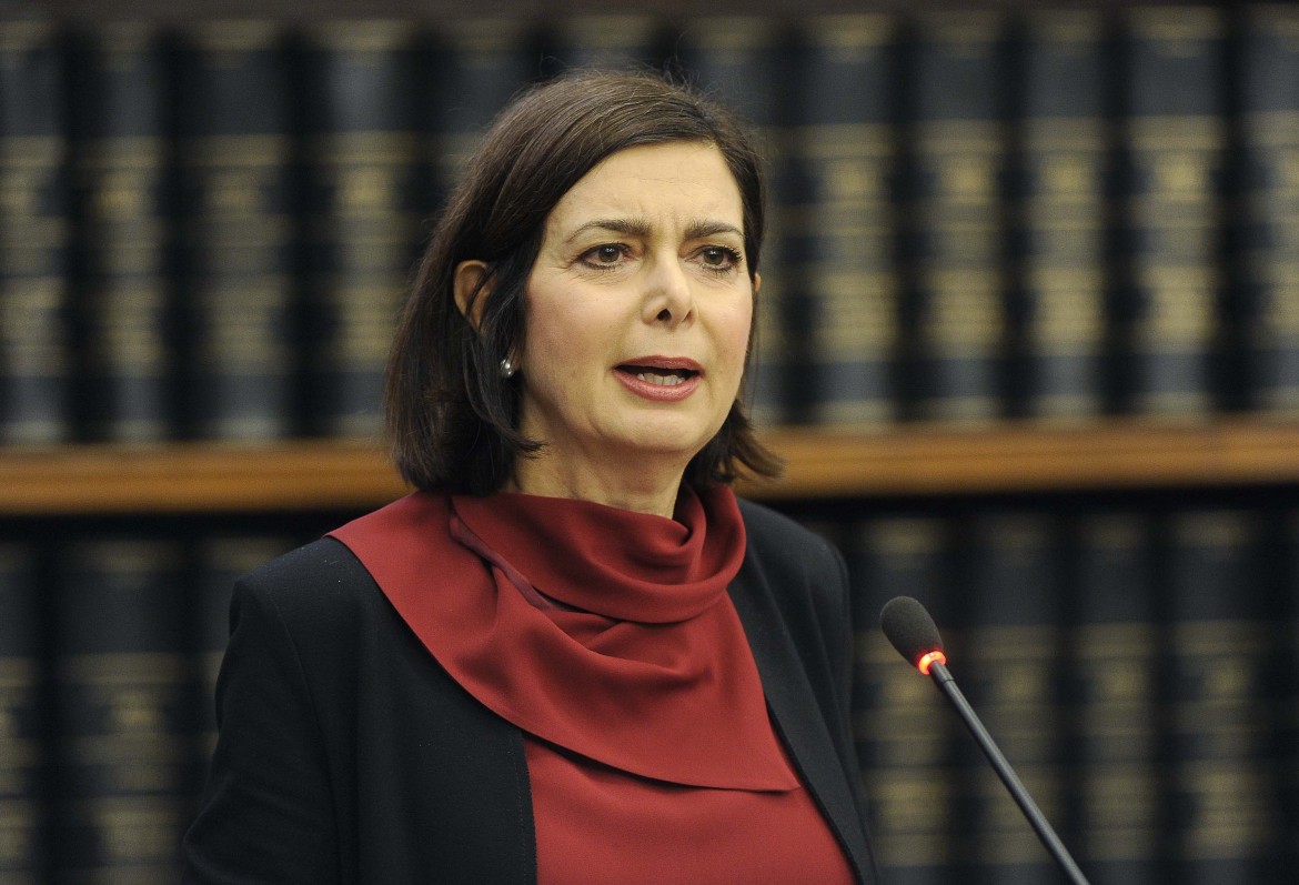 Giovani padani mandano «al rogo» Laura Boldrini