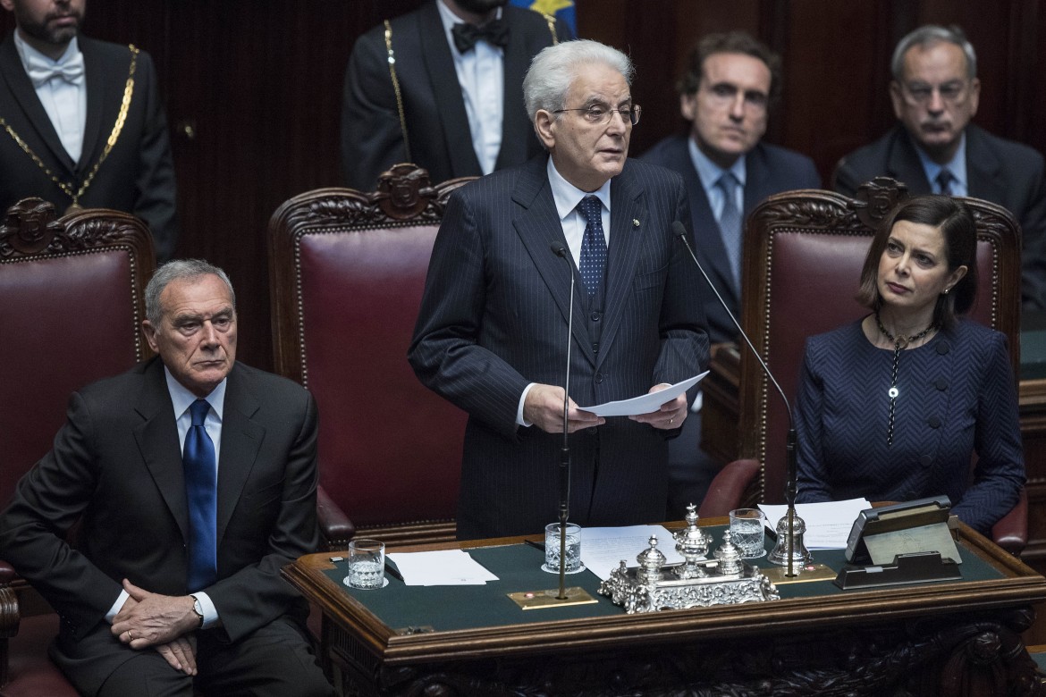 L’avviso di Mattarella anticipa le primarie: così non si può votare